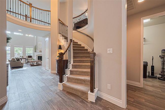 Staircase | Image 6
