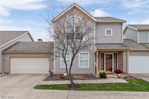 8720 Quailridge Ct, Macedonia, OH, 44056-1772 | Card Image