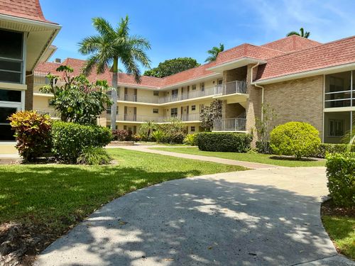 apt-339-5580 Tamberlane Cir, Palm Beach Gardens, FL, 33418-3851 | Card Image