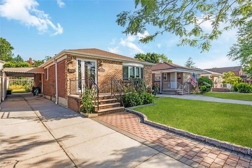 147-58 7th Ave, Whitestone, NY, 11357-1621 | Card Image