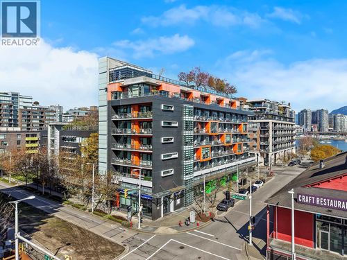 610-123 W 1st Ave, Vancouver, BC, V5Y0E2 | Card Image