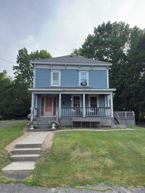 7 Boardman St, Calais, ME, 04619-1003 | Card Image
