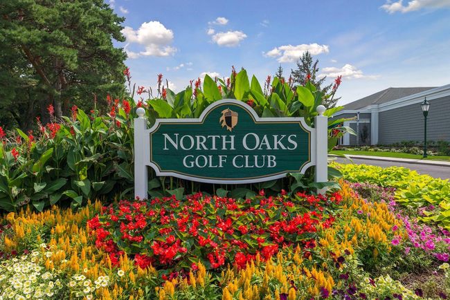 North Oaks Golf Club is in the neighborhood if you love to golf. | Image 44