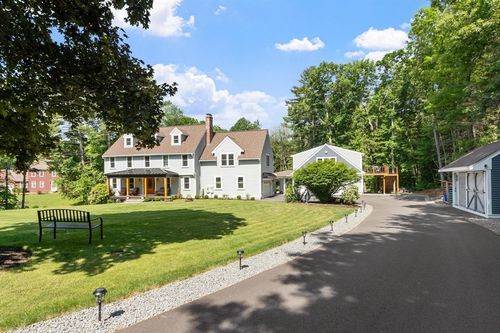 8 Stearns Rd, Upton, MA, 01568-1023 | Card Image