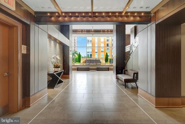 UNIT-907 - 11990 Market St, Condo with 3 bedrooms, 2 bathrooms and null parking in RESTON VA | Image 48