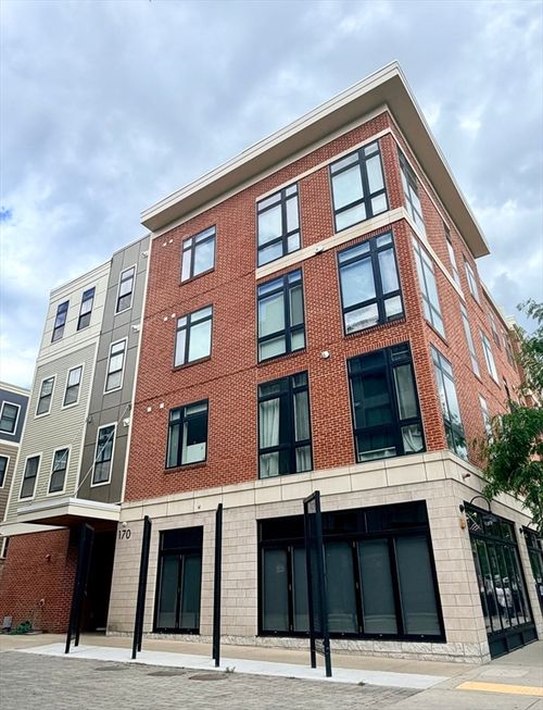 405-170 W Broadway, Boston, MA, 02127 | Card Image