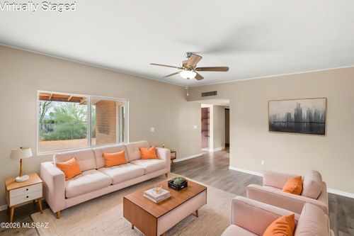 7045 N Camino De La Tierra, Tucson, AZ, 85741 | Card Image