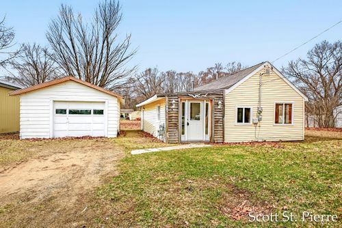 1497 Riblet Rd, Muskegon, MI, 49445-2641 | Card Image