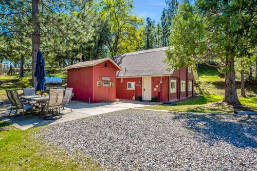 56250 Manzanita Lake Dr, North Fork, CA, 93643-9798 | Card Image