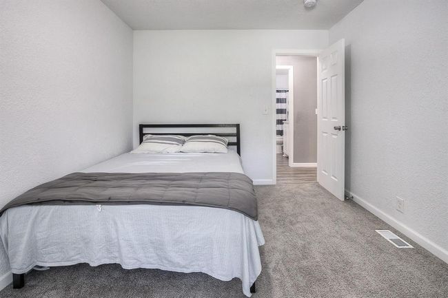 304 N Walnut Dr, House other with 3 bedrooms, 2 bathrooms and null parking in Trinity TX | Image 32