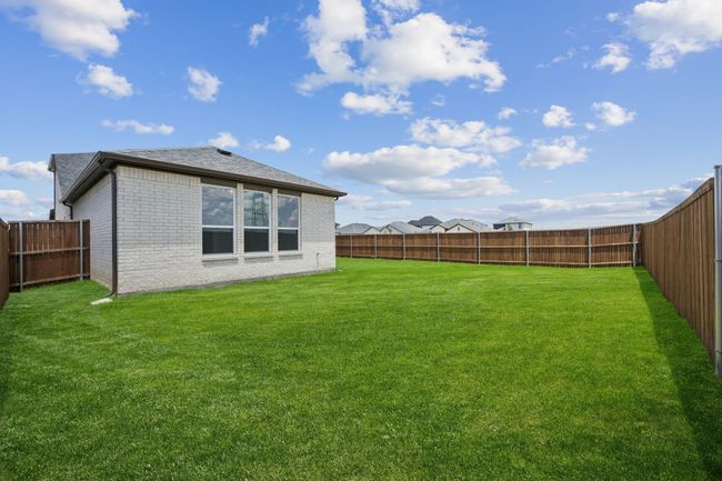532 Magellan Cir, House other with 3 bedrooms, 3 bathrooms and null parking in Dallas TX | Image 33