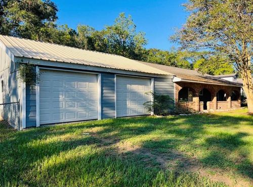 142 County Road 322, Cleveland, TX, 77327-8530 | Card Image