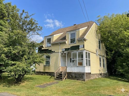12 Florence St, Natick, MA, 01760 | Card Image