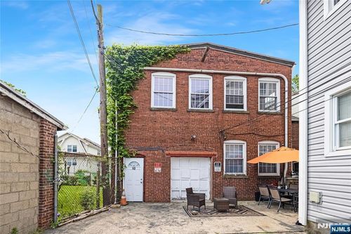 14 Henry St, Bloomfield, NJ, 07003-2976 | Card Image