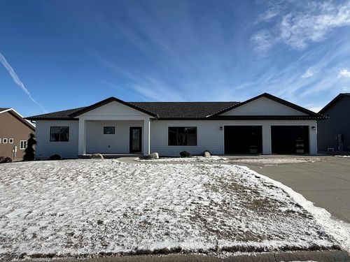 2014 Maple St, Hull, IA, 51239-7674 | Card Image