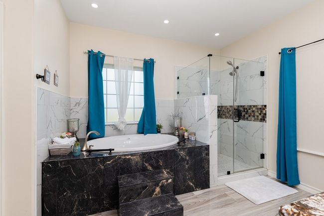 21504 Paredes Line Rd, House other with 3 bedrooms, 3 bathrooms and 2 parking in Rio Hondo TX | Image 9