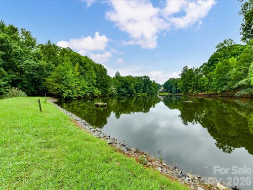 5838 Lake Providence Ln, Charlotte, NC, 28277-0556 | Card Image