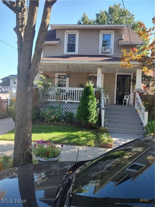 3817 Carlyle Ave, Cleveland, OH, 44109-1303 | Card Image