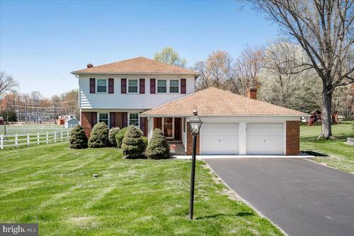 618 Venture Rd, Hockessin, DE, 19707-9673 | Card Image