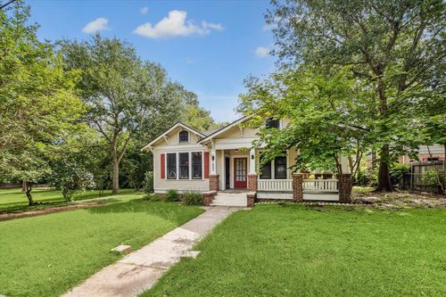 1407 S Baylor St, Brenham, TX, 77833-4601 | Card Image