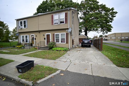 245 Sedgewick Avenue, Stratford, CT, 06615 | Card Image