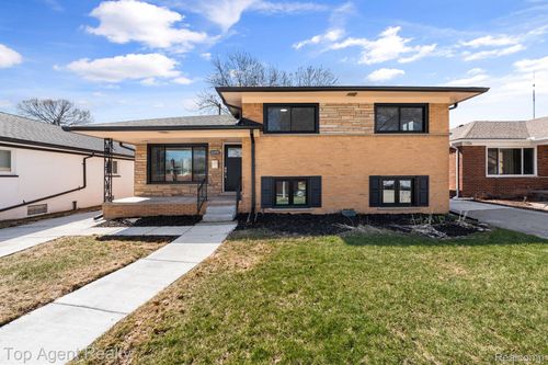 23701 Marlow St, Oak Park, MI, 48237-1956 | Card Image