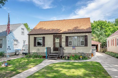 332 S 60th Street, Milwaukee, WI, 53214 | Card Image
