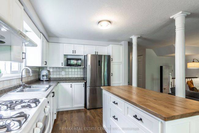 760 Butternut Ave, House other with 3 bedrooms, 3 bathrooms and 2 parking in Waterloo ON | Image 14
