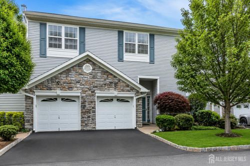 29 Hanna Ln, South Amboy, NJ, 08879-2927 | Card Image