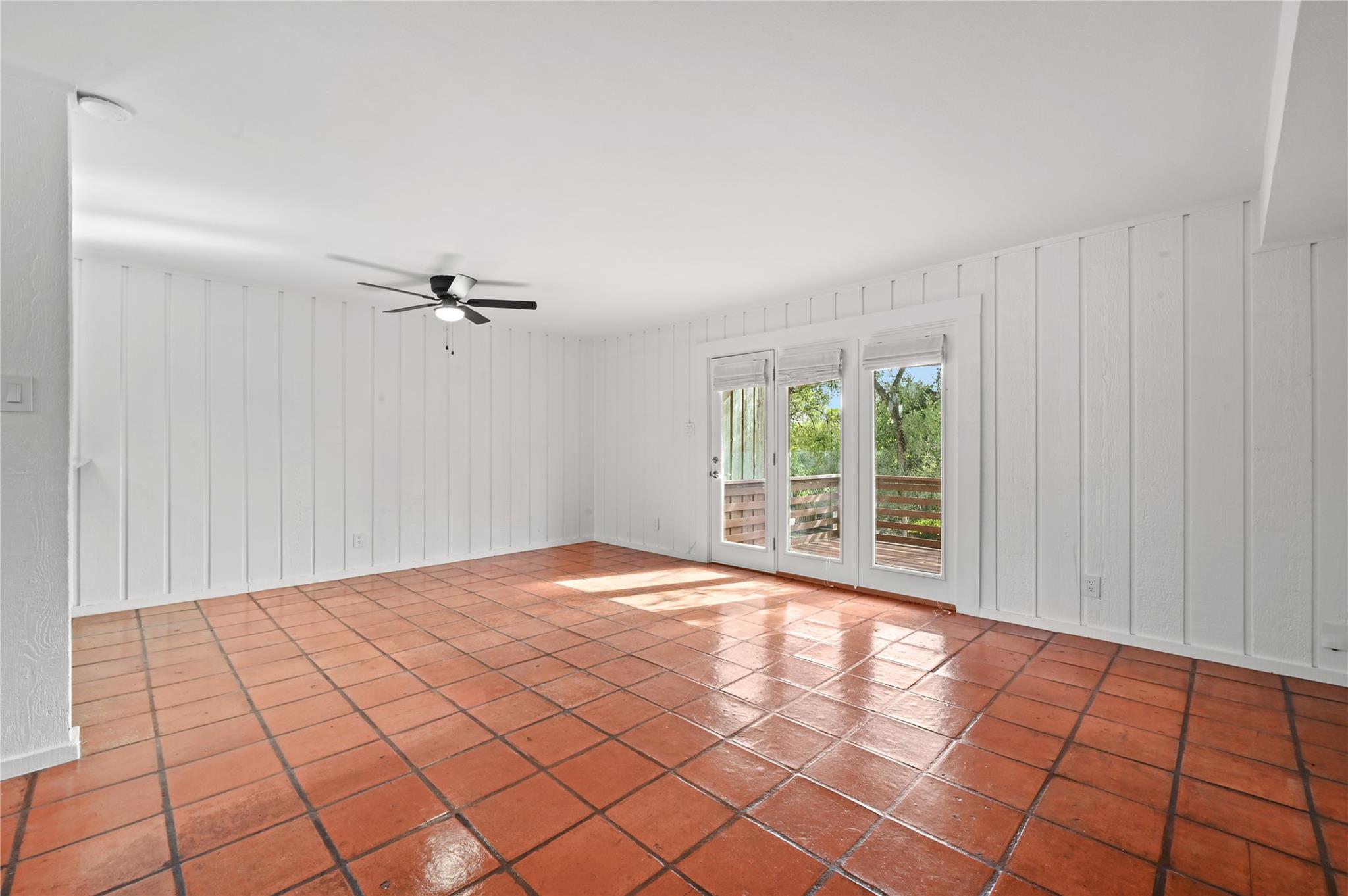 Residential Lease in West Lake Hills 5