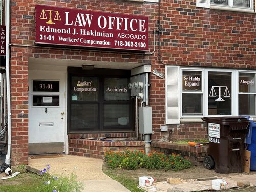 3101 90th St, East Elmhurst, NY, 11369-2239 | Card Image