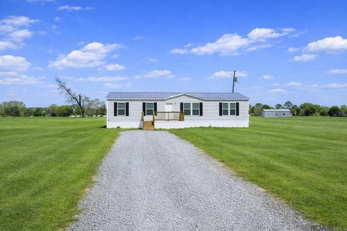 8181 Woodmen Ln, Ventress, LA, 70783-3401 | Card Image