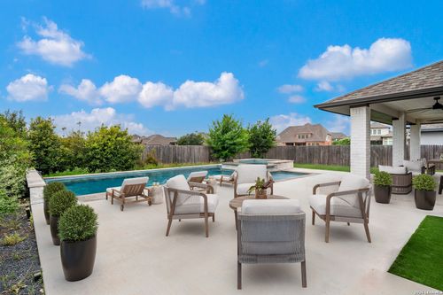 30137 Valley Trce, Fair Oaks Ranch, TX, 78015-4162 | Card Image