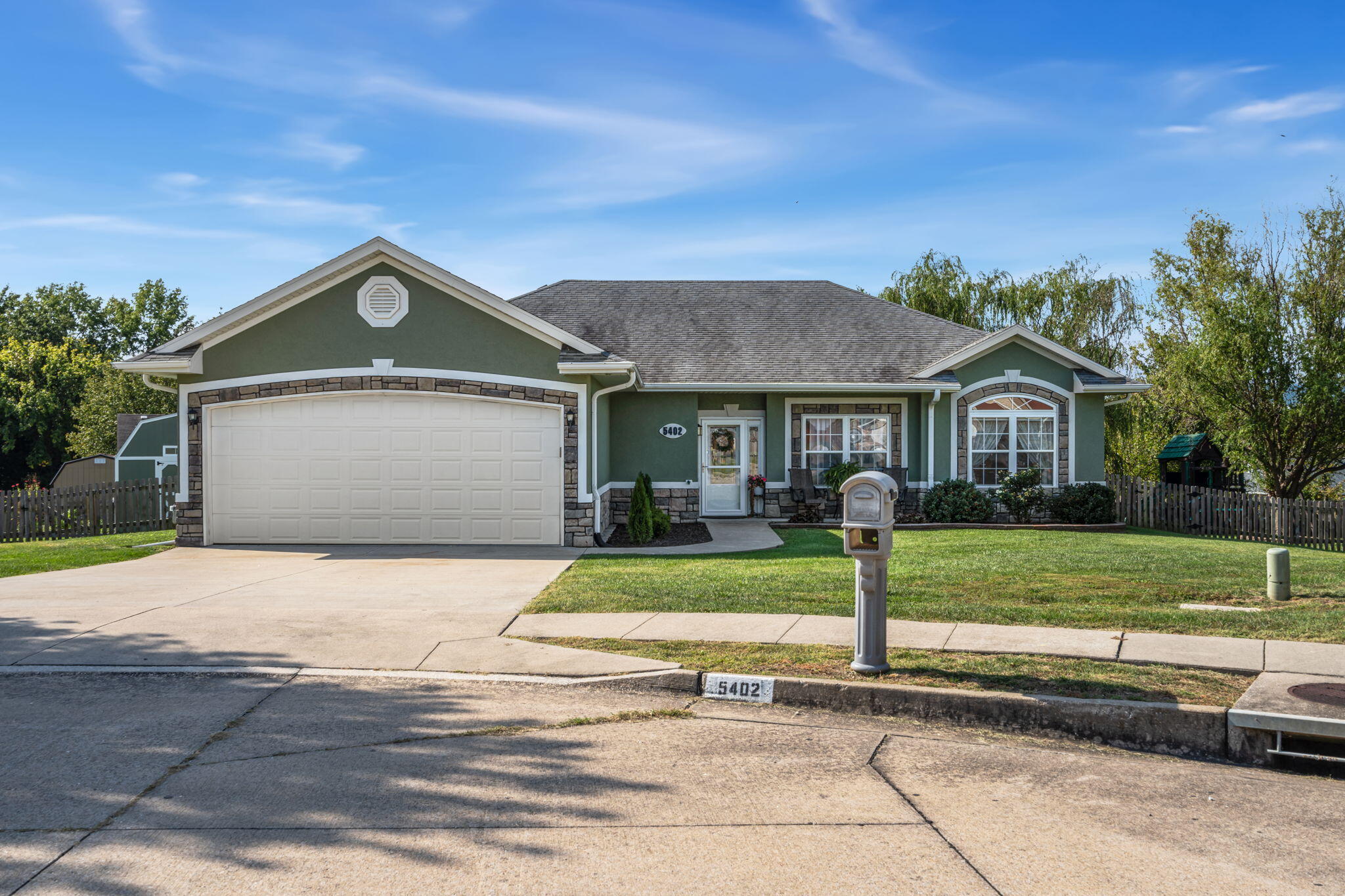 Axis Ct, Columbia, MO 65202