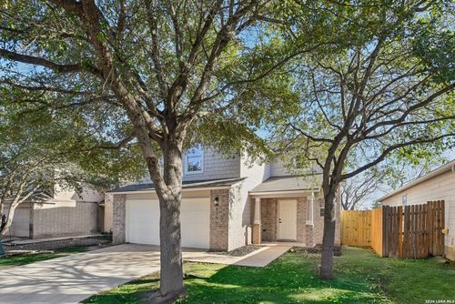 6210 Outlook Rdg, San Antonio, TX, 78233-3951 | Card Image