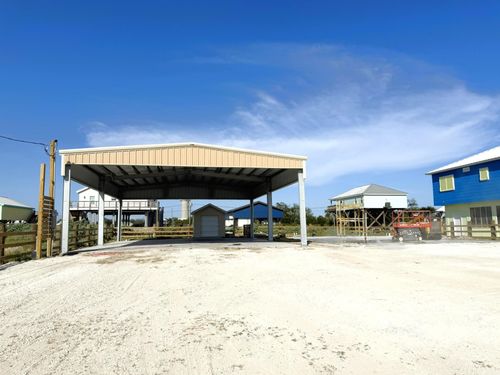 220 Cypress Ln, Grand Isle, LA, 70358-9655 | Card Image