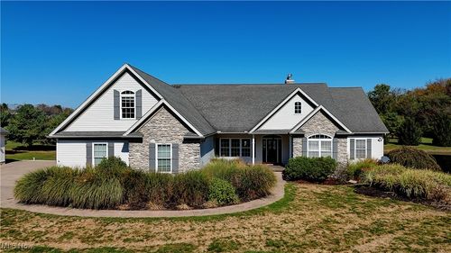 3079 Alexander Rd, Atwater, OH, 44201-9731 | Card Image