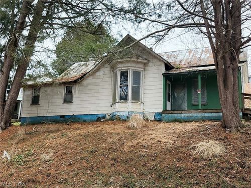 624 S Court St, Harrisville, WV, 26362-7474 | Card Image