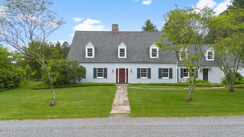 39 Golf Course Rd, Dallas, PA, 18612-3301 | Card Image