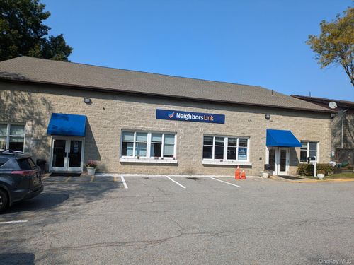 27 Columbus Ave, Mount Kisco, NY, 10549-2603 | Card Image