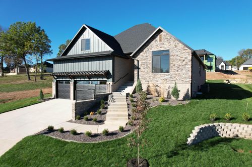 5943 S Clay Ave, Springfield, MO, 65810-3036 | Card Image