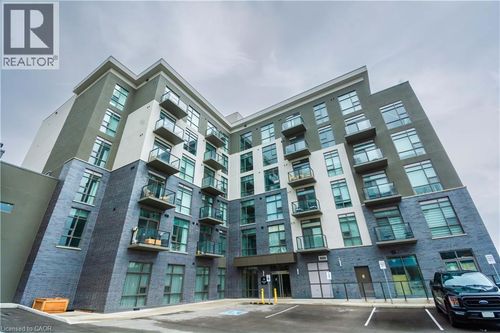 524-10 Mallard Trail, Waterdown, ON, L8B2A7 | Card Image