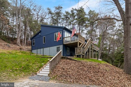 2767 Cove Lake St, LUSBY, MD, 20657-2445 | Card Image