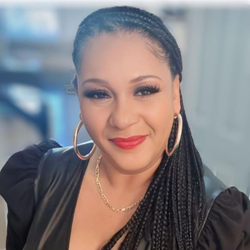 Izabella Odabi