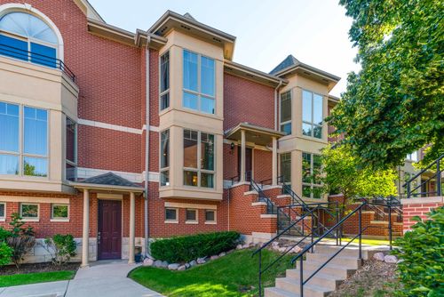 62 Legacy Ln, Wheeling, IL, 60090-2926 | Card Image