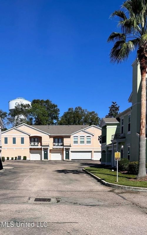 apt-701-2252 Beach Dr, Gulfport, MS, 39507-1657 | Card Image