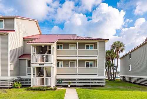 47 W Mariners Cay Dr, Folly Beach, SC, 29439 | Card Image