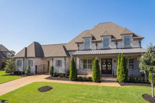 711 Cypress View Cir W, Collierville, TN, 38017-1776 | Card Image