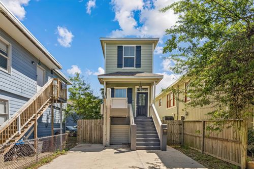 5017 Avenue K, Galveston, TX, 77551-4538 | Card Image