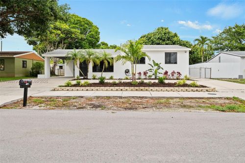 4871 Sw 20th St, Fort Lauderdale, FL, 33317-6113 | Card Image